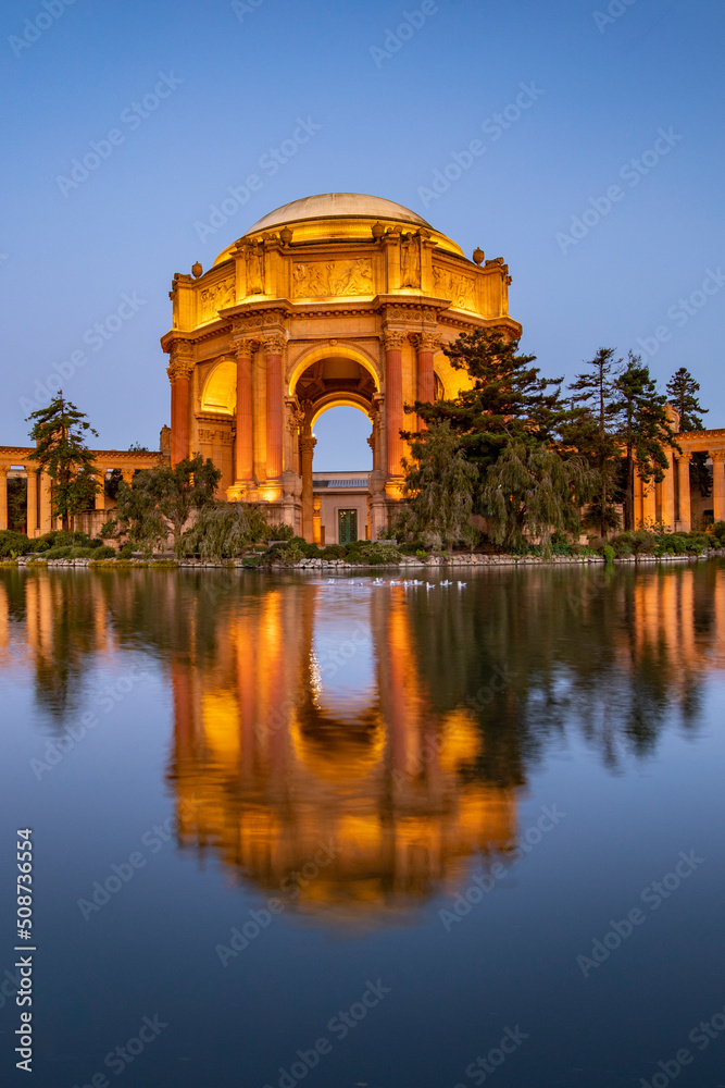 early morning view of palace of fine arts in San Francisco,