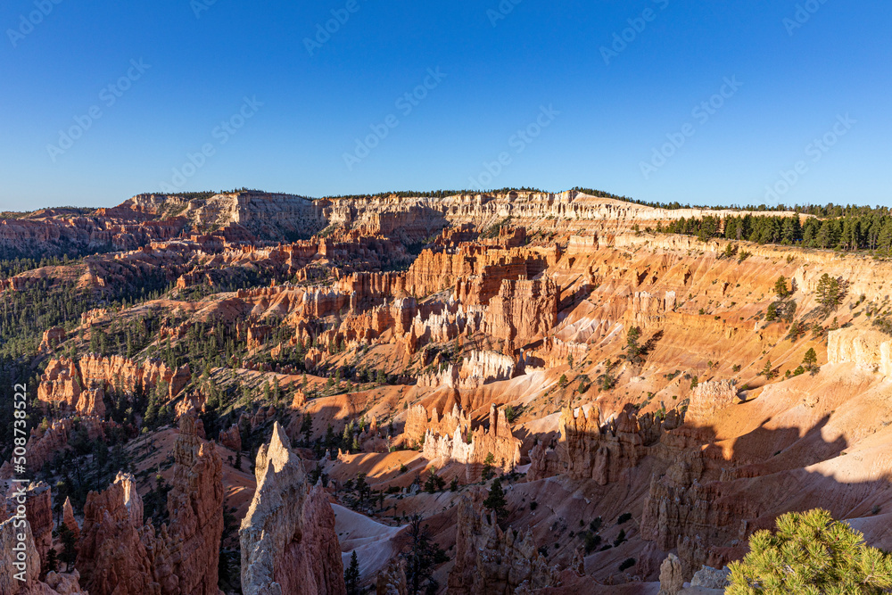 scenic view to the hoodoos in the Bryce Canyon national Park, Utah