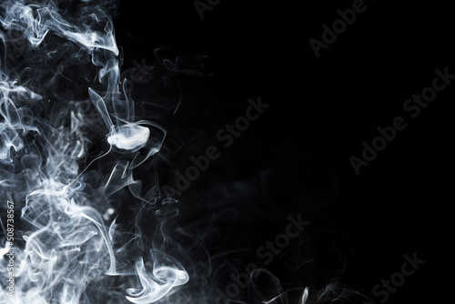 smoke overlay effect. smoke texture overlay. fog overlay effect. realistic smoke background. atmosphere overlay effect. Isolated black background. Misty fog effect. fume, vapor overlay. steam overlay.