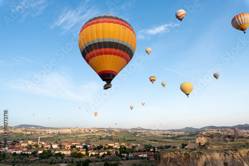 Travel on Balloon in Cappadocia © ApichartPatanaanek