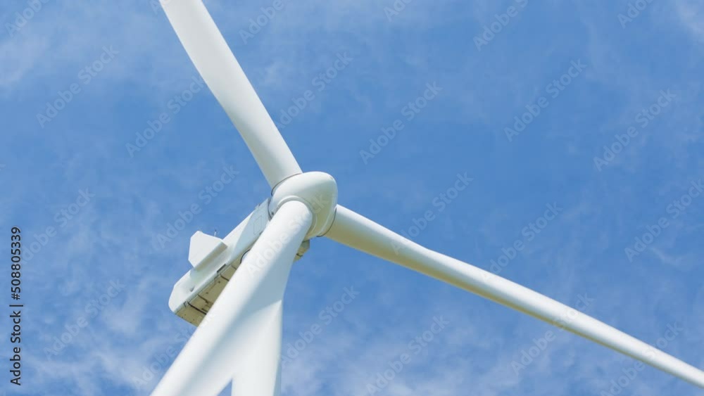 Turbina odnawialnej enegrii wiatru Turbina odnawialnej enegrii wiatru