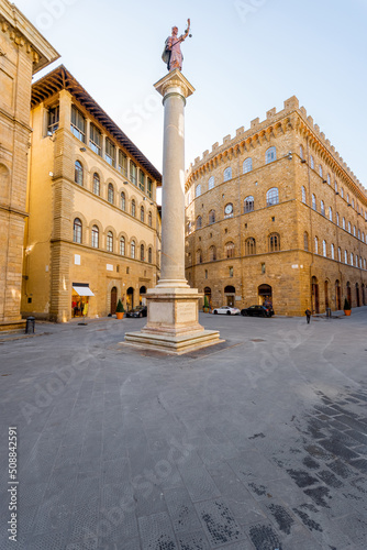Morning view on Piazza Santa Trinita, triangular square, in Florence city. Travel italian cities of Tuscany. Italian Renaissance architecture #508842591