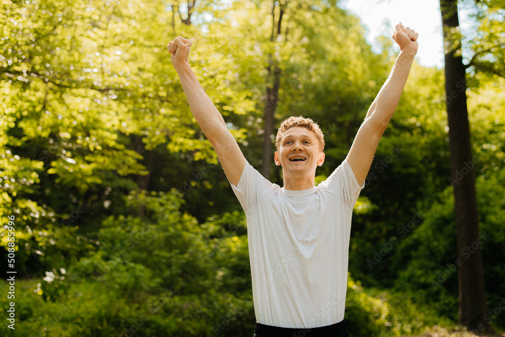 Athlete rejoices at new achievements Athlete rejoices at new achievements