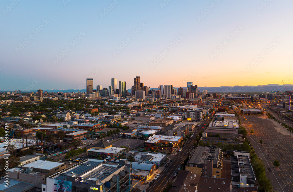 Fototapeta premium Aerial View of Denver, Colorado at Sunset