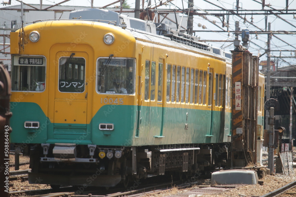 富山地方鉄道の電車