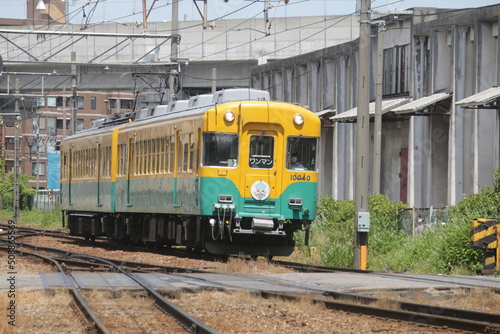 富山地方鉄道の電車 © leap111