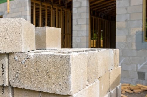 Building construction masonry