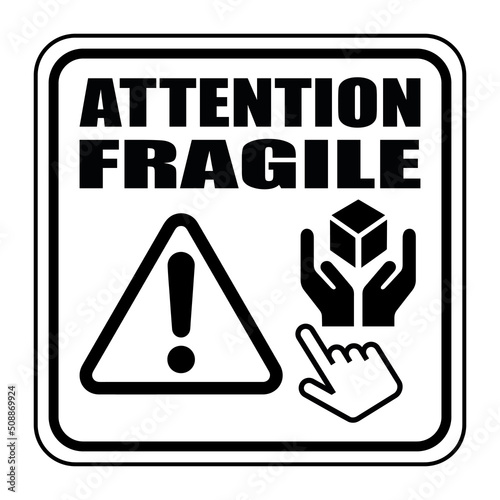 Logo attention fragile.