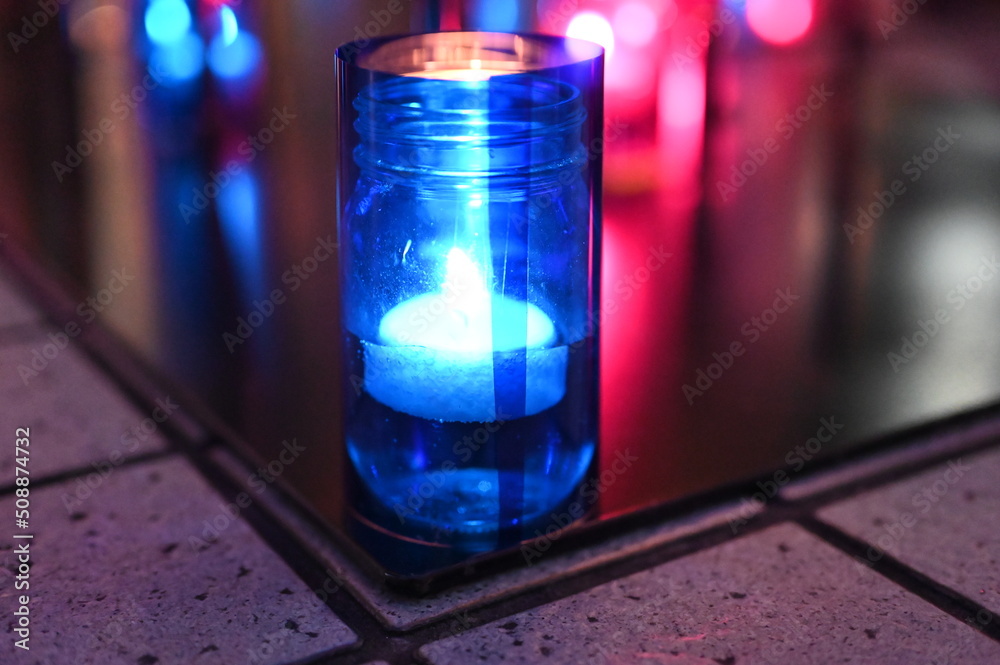 A night of leisurely candlelight A night of leisurely candlelight