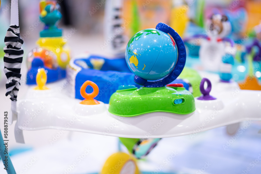 Children's toys is a map that simulates a globe for children to develop learning