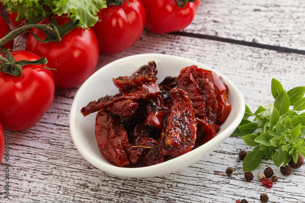 Sun dried tomato with olive oil Sun dried tomato with olive oil