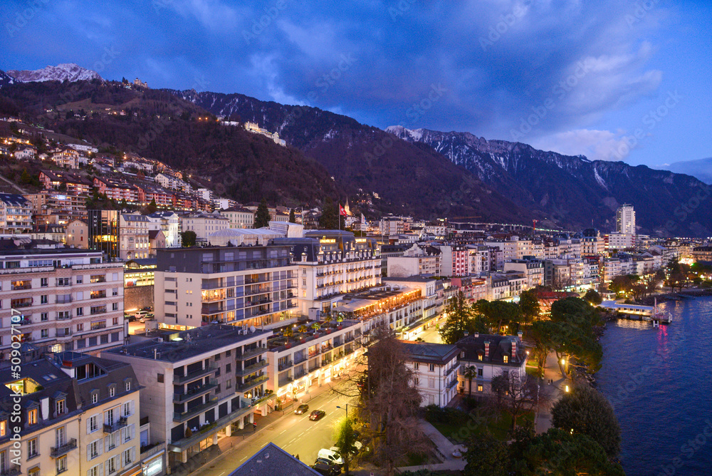 Fototapeta premium Panoramaansicht Montreux-Schweiz