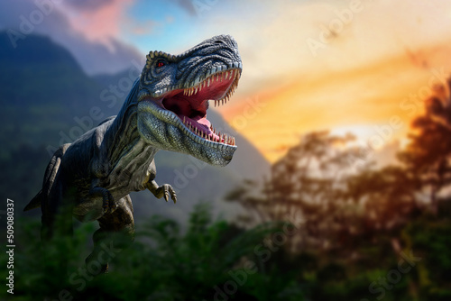 Foto Tyrannosaurus Rex in the jungle