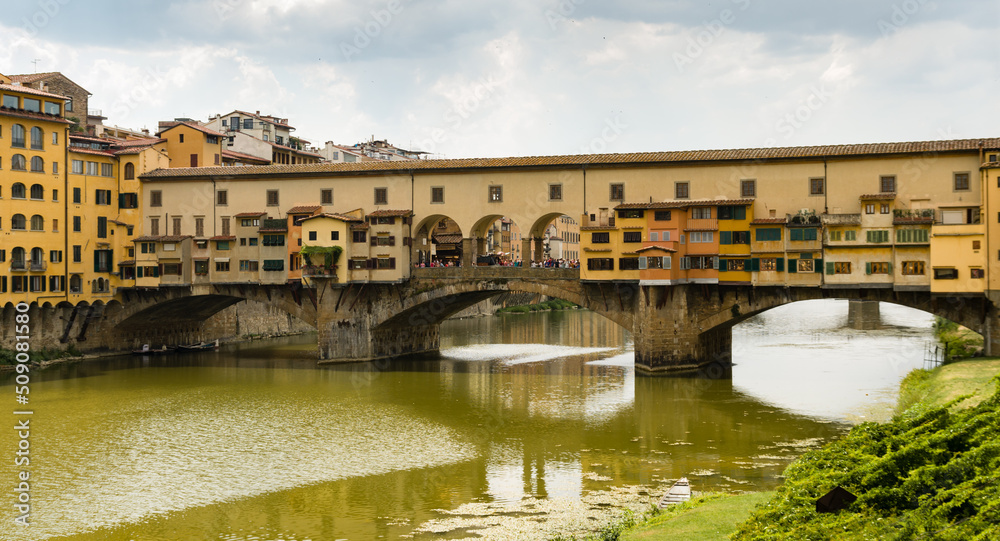 Ponte Vecchio Bridge in Florence, Italy Ponte Vecchio Bridge in Florence, Italy