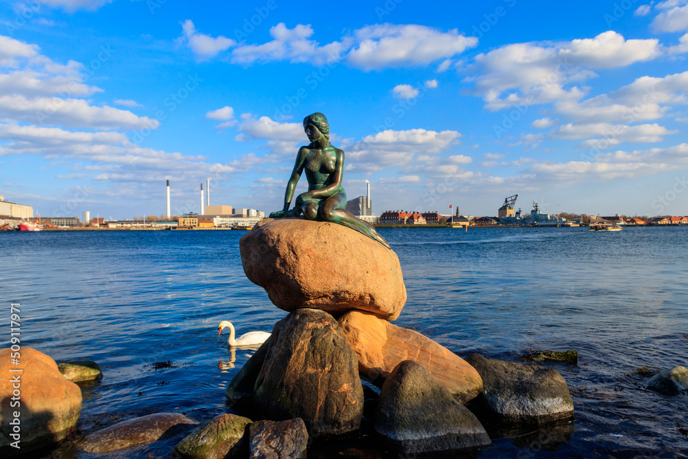 The Little Mermaid statue on a rock by the waterside at the Langelinie ...