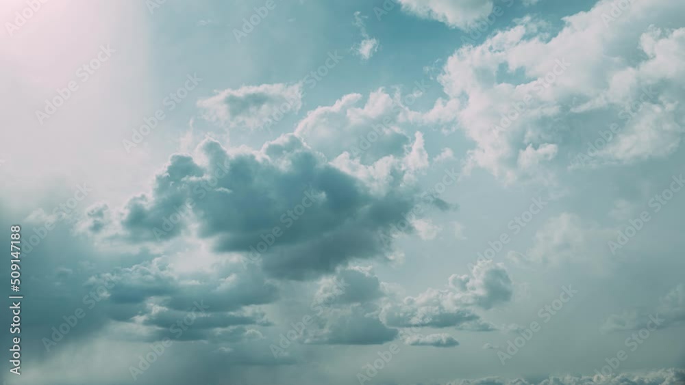 Cloudy Sky With Fluffy Clouds. Natural Background. 4K, Time Lapse, Timelapse, Time-lapse. Cloudy Sky With Dark Clouds In Late Evening. Natural Background. 4K, Time Lapse, Timelapse, Time-lapse.