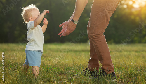 Slika na platnu First baby steps