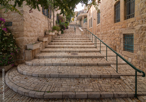 Jerusalem historic neighborhood Yemin Moshe big stone staircase © Алексей Голубев
