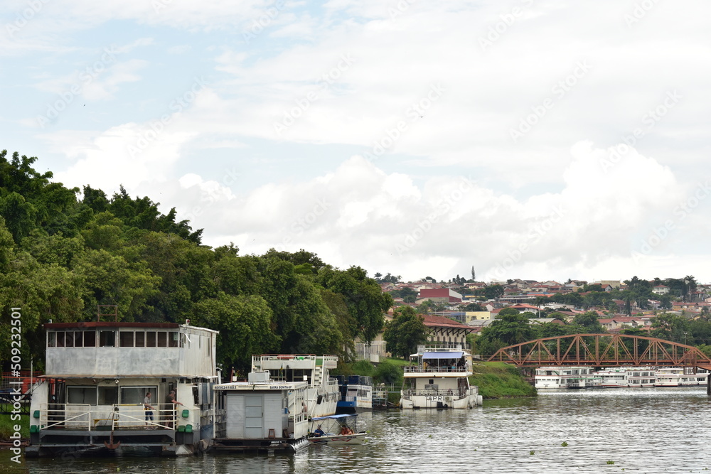 Fototapeta premium boat on the river