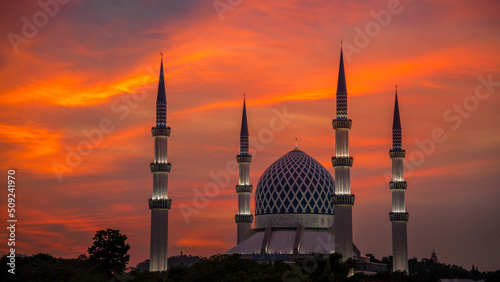 Majestic Sunset of Sultan Salahuddin Abdul Aziz Shah Mosque, known as Blue Mosque.