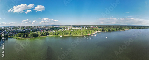 Foto Lake view at Tychy and the surrounding nature landscape from Top