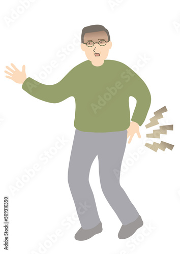腰の痛い立っている中高年男性