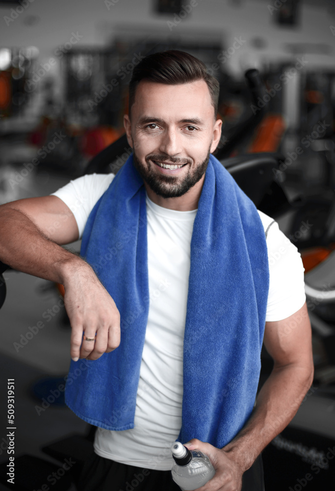 Fototapeta premium close up.confident sports man in the gym.