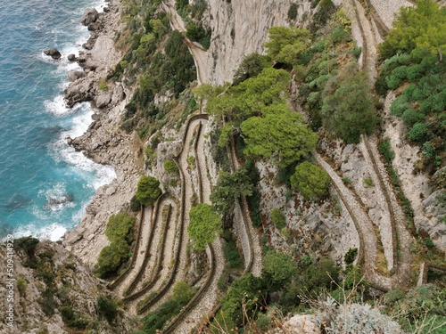 Isola di Capri - Napoli - I monumenti e gli scorci più suggestivi - paesaggi giardini e costruzioni