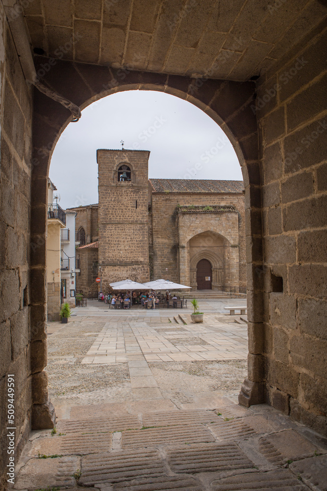 Marquis of Mirabel Palace passage, Plasencia, Spain