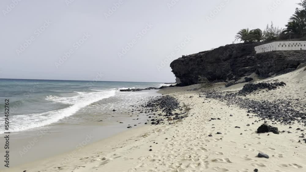 Passatwinde sorgen für große Wellen am Strand auf Fuerteventura. Passatwinde sorgen für große Wellen am Strand auf Fuerteventura.