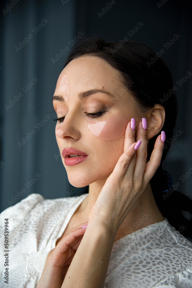 Photo of young girl enjoy cosmetology procedure apple eye patches lifting hydration isolated Photo of young girl enjoy cosmetology procedure apple eye patches lifting hydration isolated
