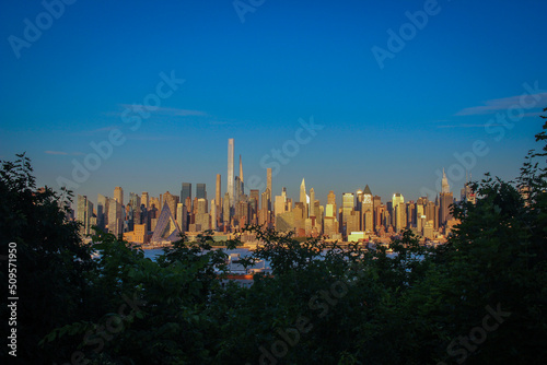 Vue de la skyline de Manhattan et New York depuis le New Jersey © trolhas