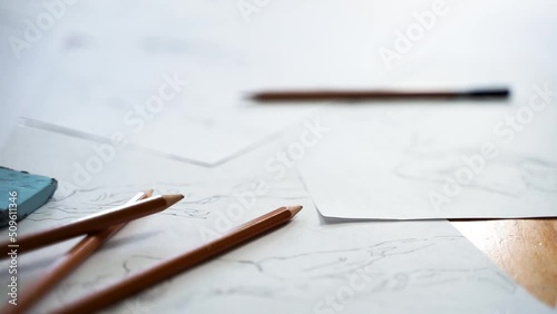 Sketching figure drawing pencil and marker sketches - HD focus shift