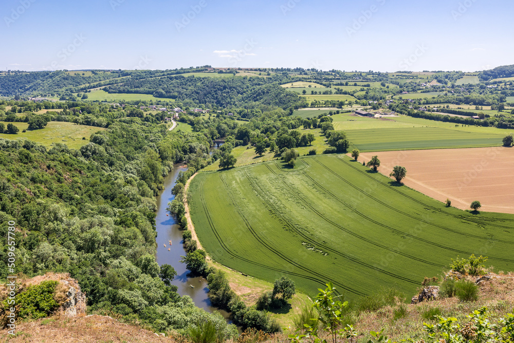 Foto De Vue Sur L Orne Et Ses Cano kayak Depuis Les Falaises Des Foto De Vue Sur L Orne Et Ses Cano kayak Depuis Les Falaises Des