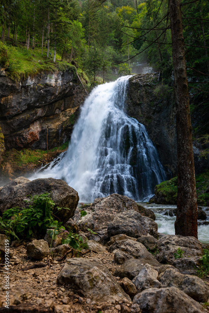 Obraz premium Gollinger Wasserfall