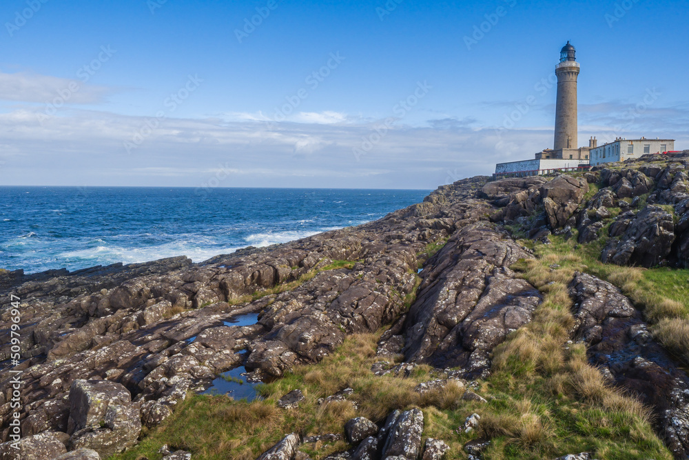 At the most westerly point on the British mainland, Ardnamurchan Lighthouse has been guiding ships safely through the waters off Scotland’s west coast since 1849