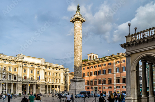 Fotografía Columna de Marco Aurelio Roma Plaza Colonna