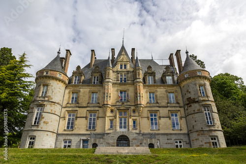 Château de la Roche Bagnoles par un temps nuagueux photo