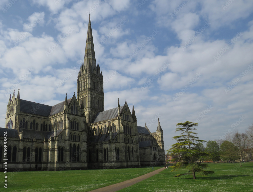 Beautiful view of the Cathedral of Salisbury. 13-14 century. England. United Kingdom.