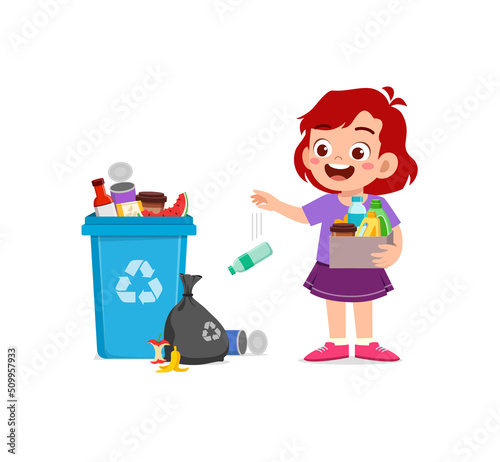 little kid with bad behavior do littering