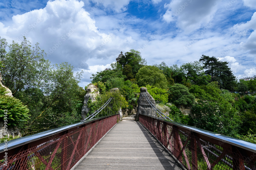 FRANCE - PARIS - BUTTES-CHAUMONT - PARC - JOHANN MUSZYNSKI FRANCE - PARIS - BUTTES-CHAUMONT - PARC - JOHANN MUSZYNSKI