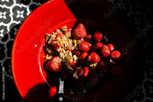 oatmeal with fresh strawberries, walnuts and ground flaxseed