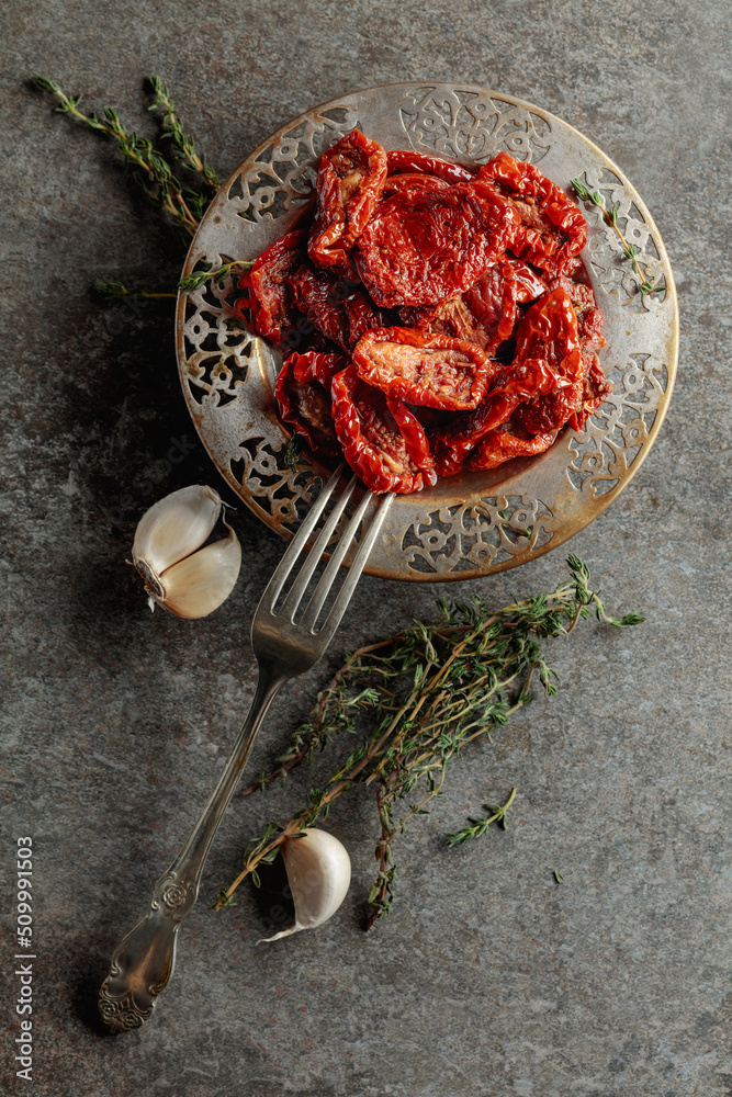 Sun-dried tomatoes in olive oil.