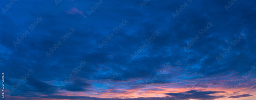 Sky with clouds during sunset - obrazy, fototapety, plakaty 