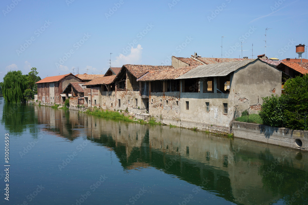 Old buildings along the Naviglio Grande at Bernate