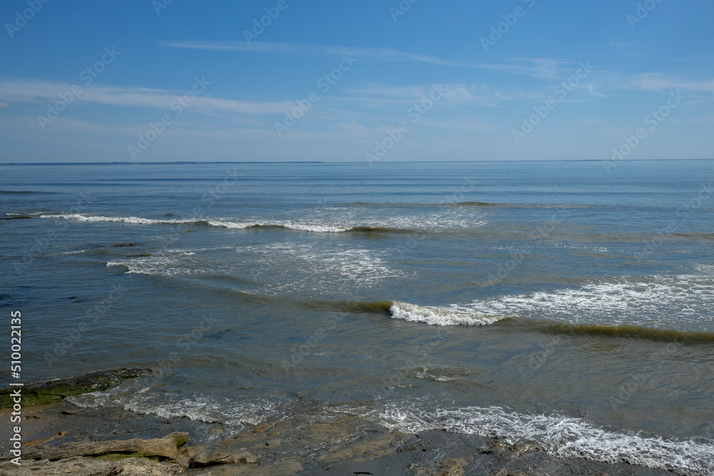 vagues sur le littoral Breton