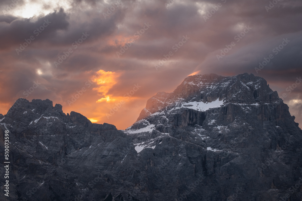 Bergkette Marmarole Punta Sorapis in den Dolomiten nahe Lago Federa