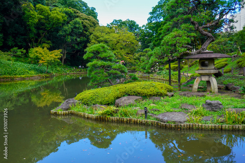 Fototapeta Naklejka Na Ścianę i Meble -  Higo Hosokawa Japanese  Garden in Tokyo, Japan
