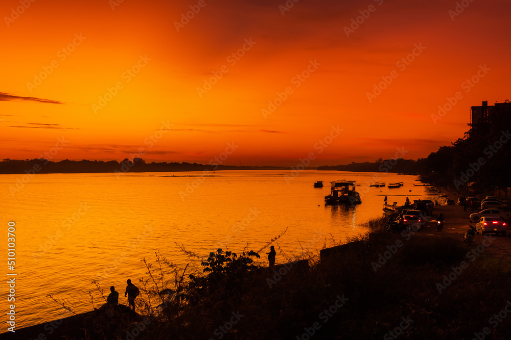 Pôr do sol no Rio Tocantins, Imperatriz - Maranhão	