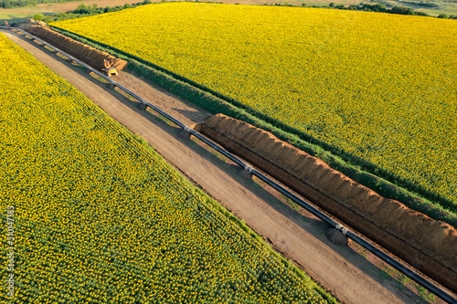 Natural gas pipeline construction  photo